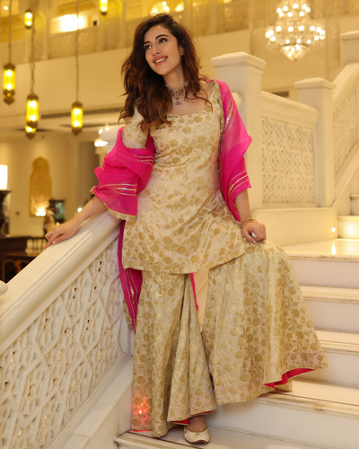 ALLURING PINK GOTA SHARARA SET