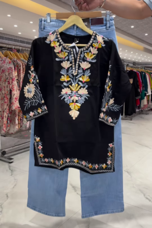 Women’s Black Floral Embroidered Kurti with Light Blue Denim Pants – Everyday Ethnicwear Ensemble with Bright Accents