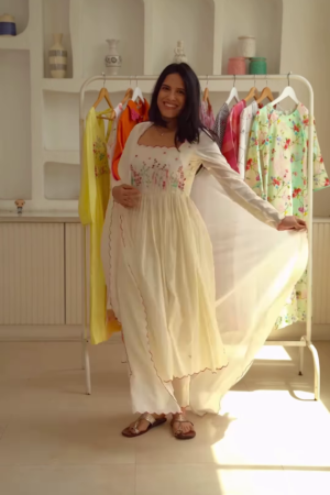 Women’s White Floral Embroidered Long Dress with Scalloped Neckline & Hem – Boutique Ethnicwear with Flowing Silhouette