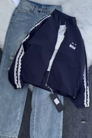 Cream Zip-Up Hoodie & Light Wash Jeans Set